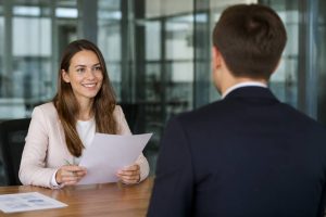 Fiche de recrutement : les éléments essentiels pour attirer les meilleurs candidats
